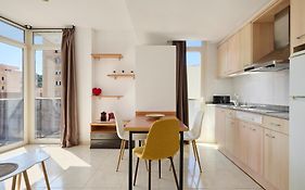 Apartments Mtb Only Couples